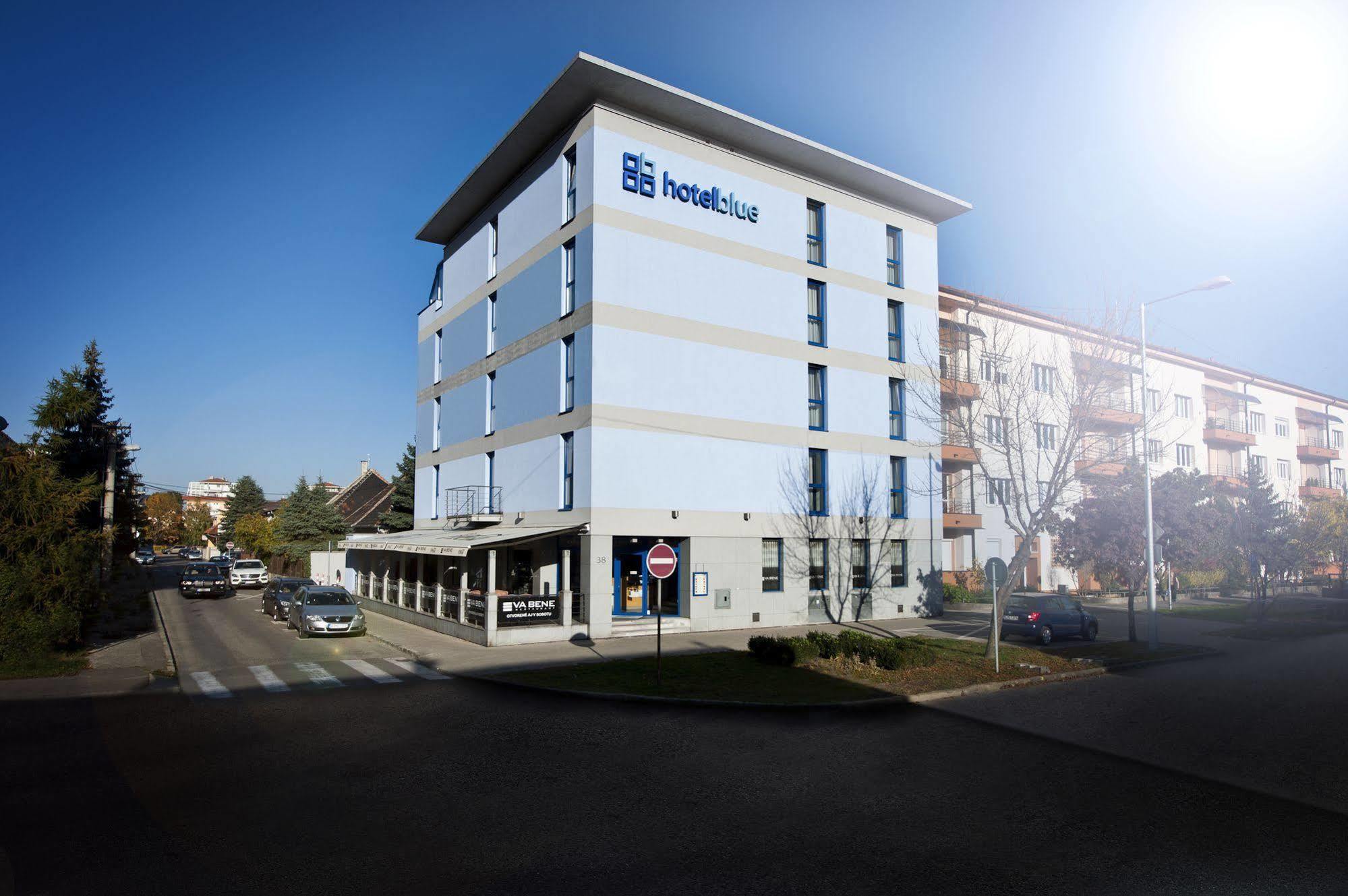 Hotel Blue Bratislava Ngoại thất bức ảnh